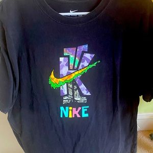 Nike men’s large T-shirt